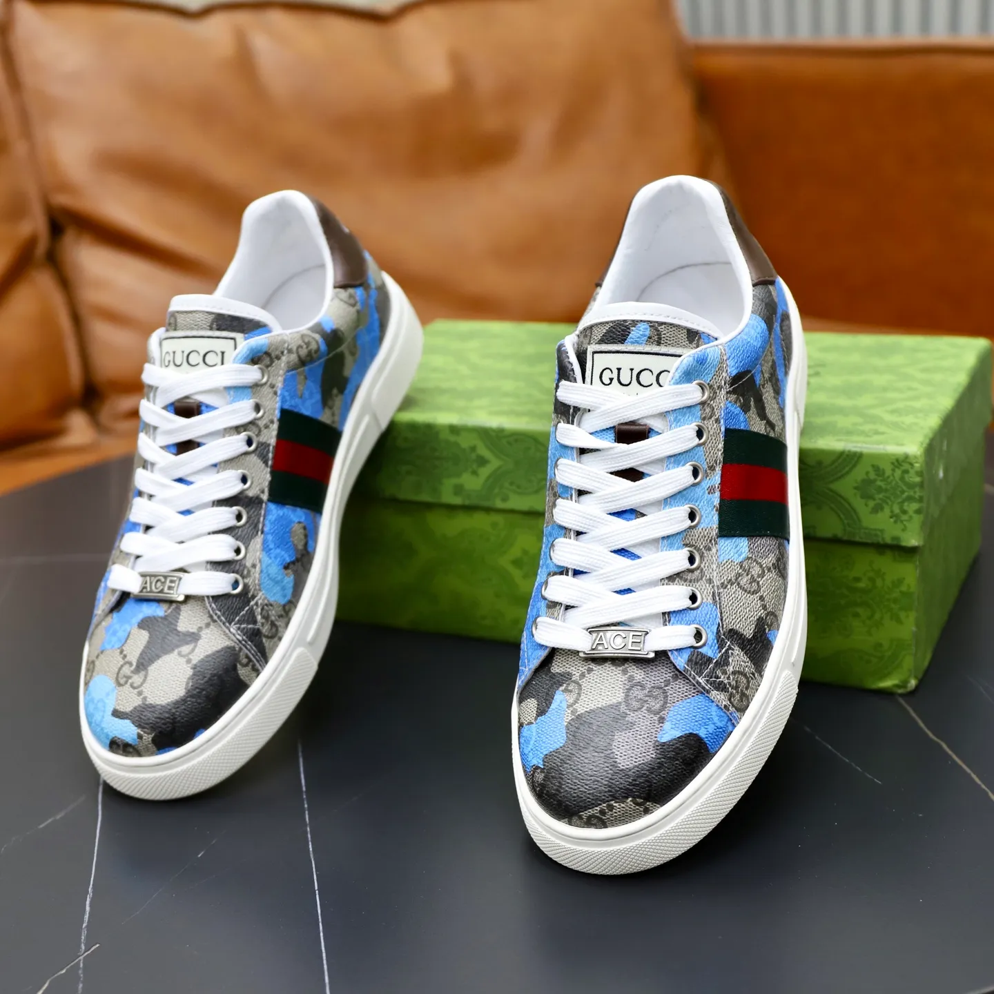 Ex-factory price: 420💰🙅‍♂️🙅‍♂️🙅‍♂️ Brand: Gucci GUCCi Standard code: 38-44 (45 customized) Grade: Same as the official website Material: Original leather splicing, comfortable and breathable sheepskin lining, original wear-resistant outsole Style category: Men's fashionable casual shoes, running, sports shoes, noble luxury brand elements, top luxury Color: actual picture color